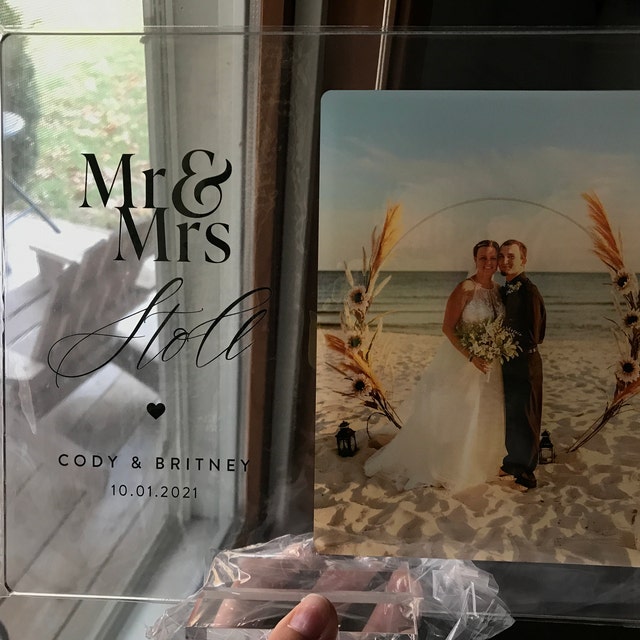 - Personalized Wedding Gifts Store